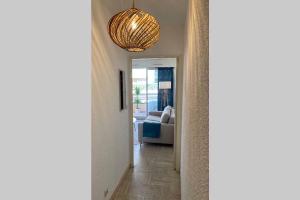 Confortable appartement à Cavalaire-sur-Mer Esterno foto