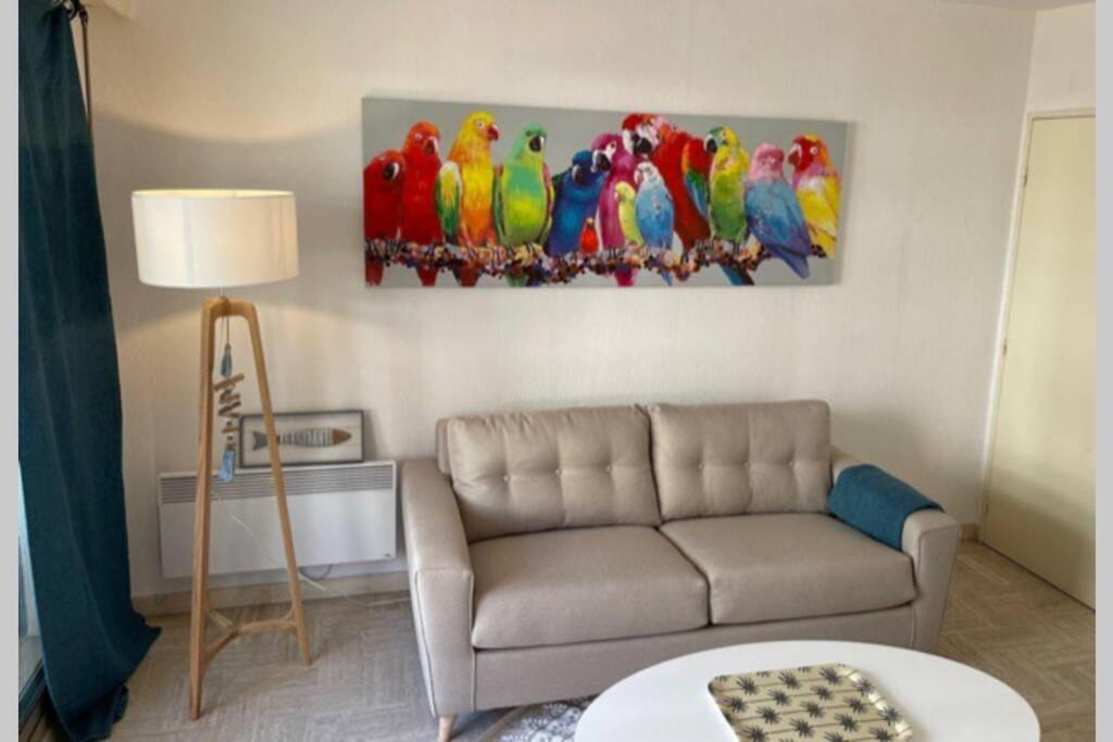 Confortable appartement à Cavalaire-sur-Mer Esterno foto